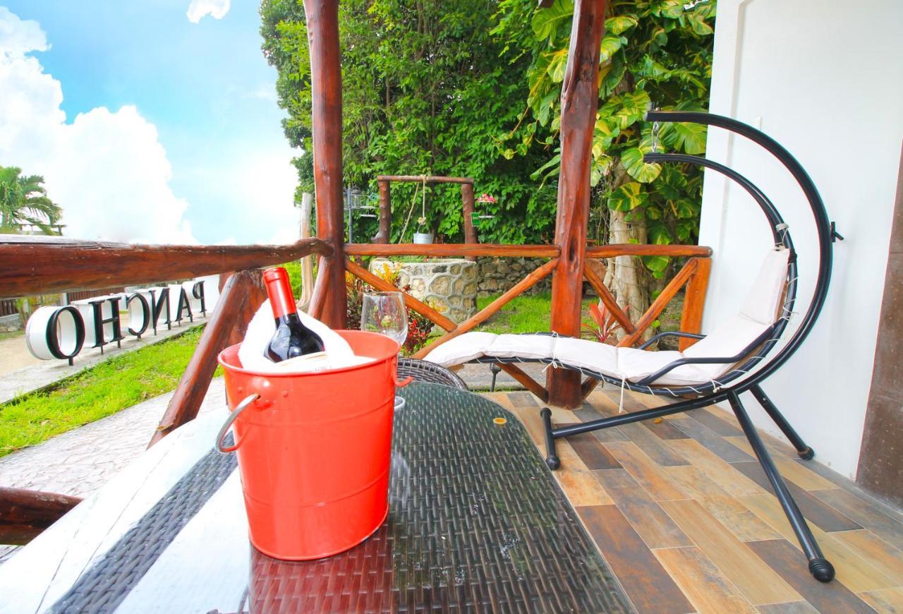 Hotel Pancho Villas Bacalar - Free Bikes And Paddles Esterno foto