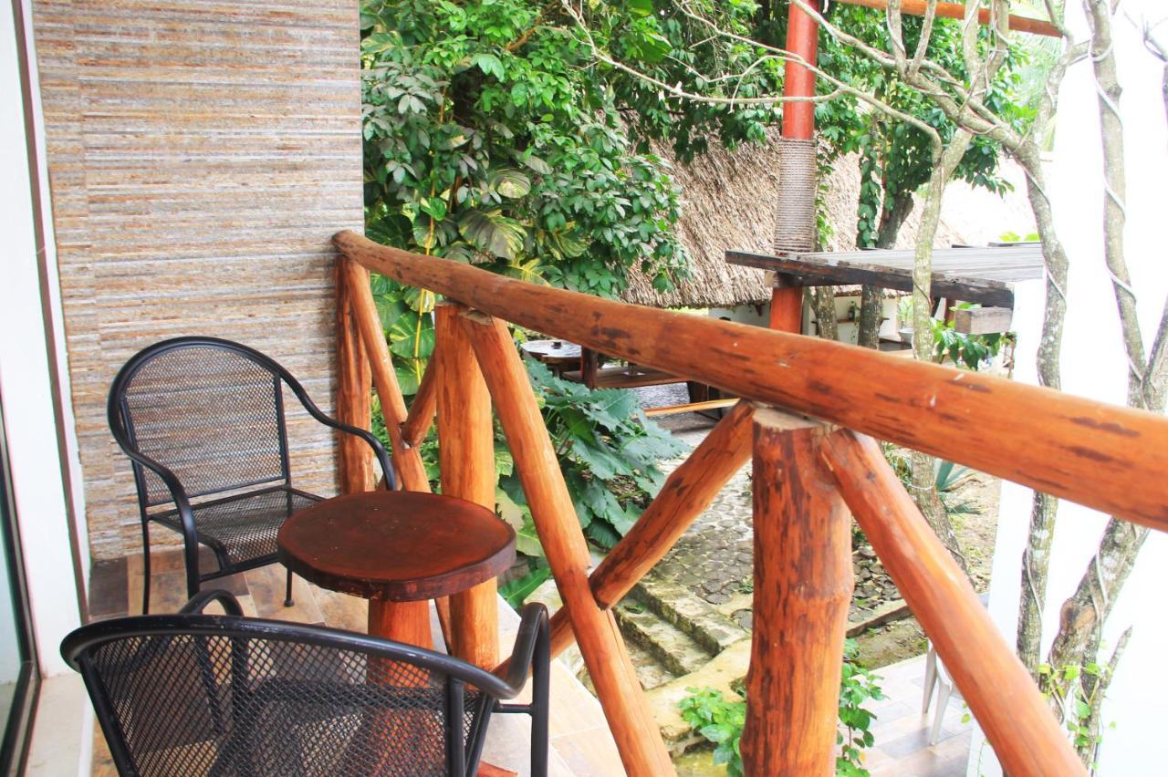 Hotel Pancho Villas Bacalar - Free Bikes And Paddles Esterno foto