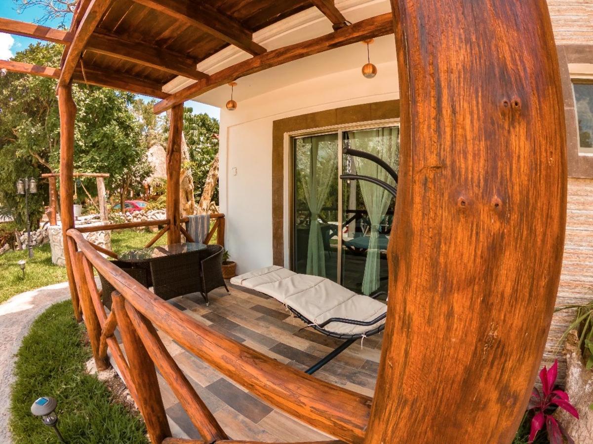 Hotel Pancho Villas Bacalar - Free Bikes And Paddles Esterno foto