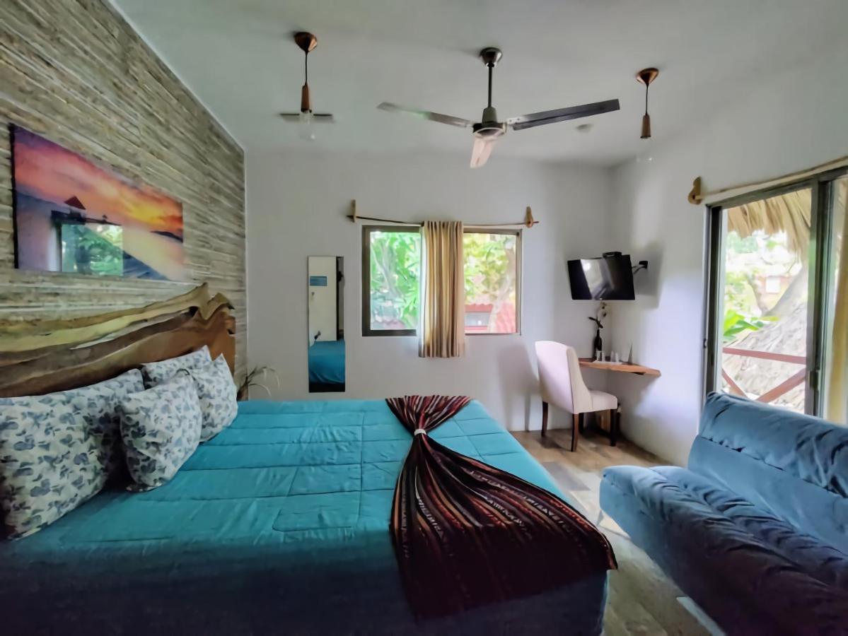 Hotel Pancho Villas Bacalar - Free Bikes And Paddles Esterno foto