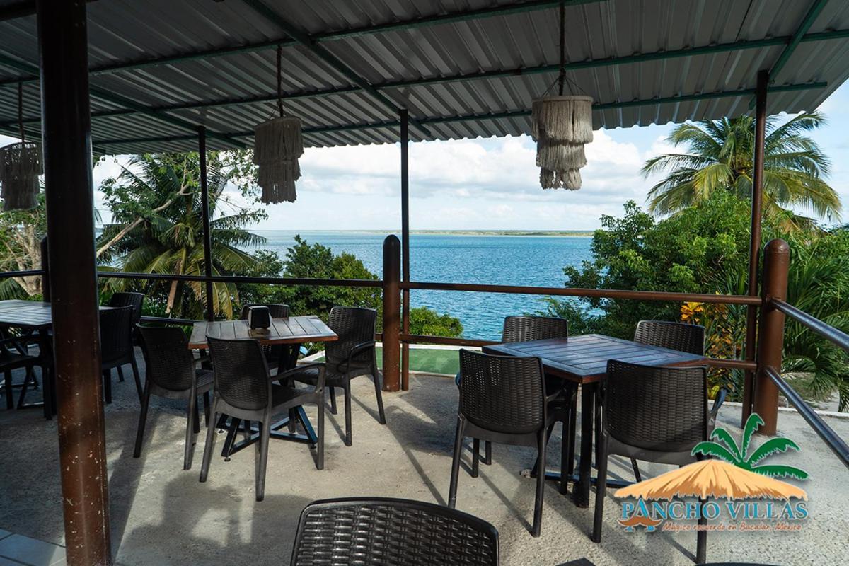 Hotel Pancho Villas Bacalar - Free Bikes And Paddles Esterno foto